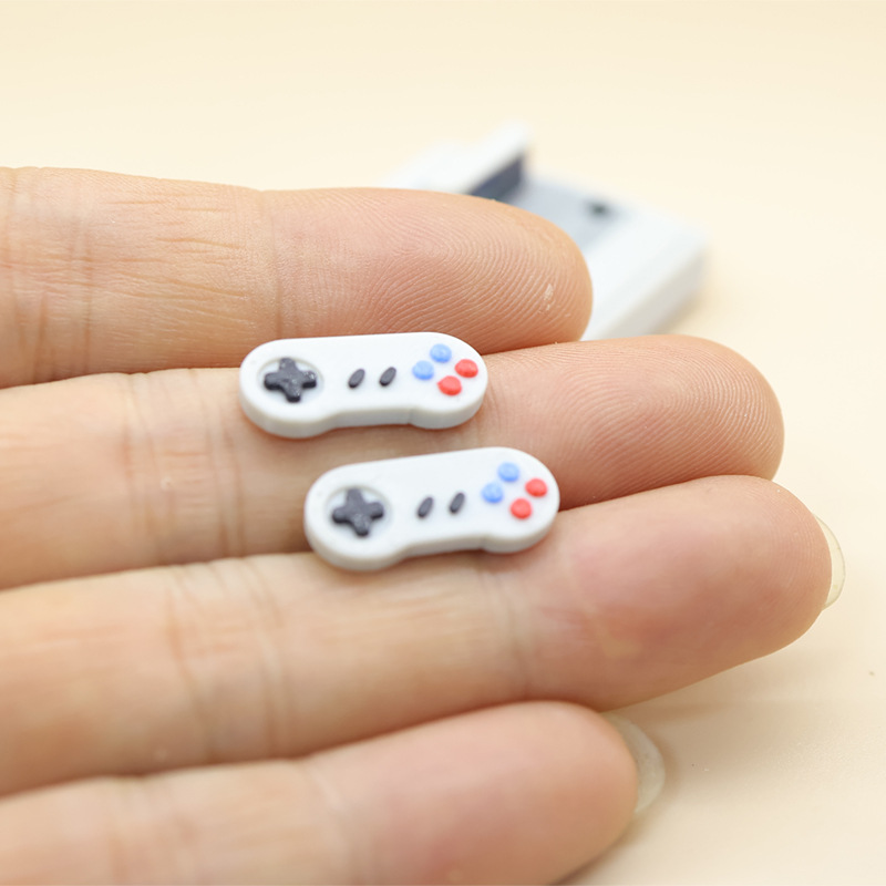 1set Dollhouse Mini Retro Game - Retro Gaming Fun ulasan dan harga